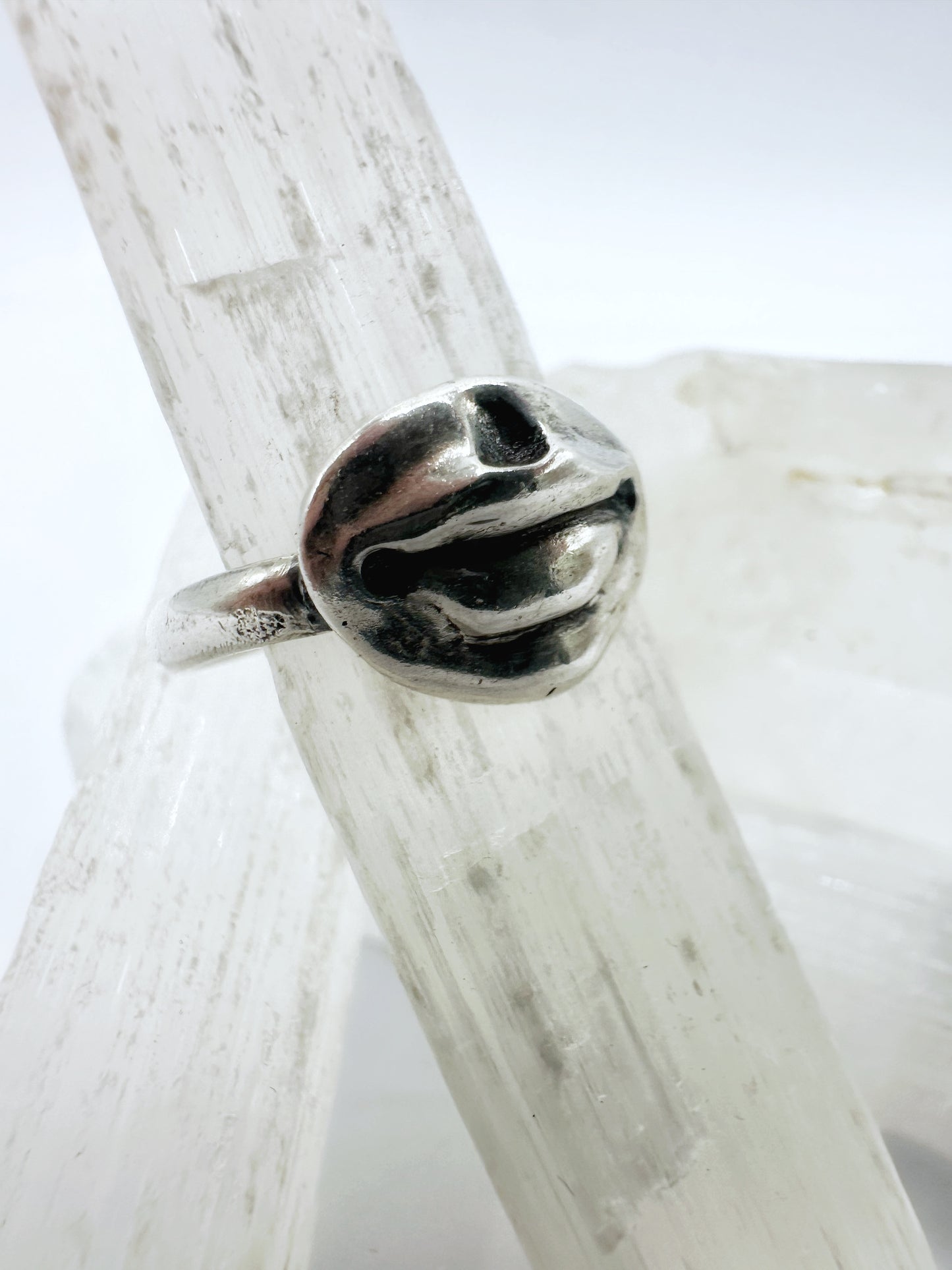 Kiss Them Ring