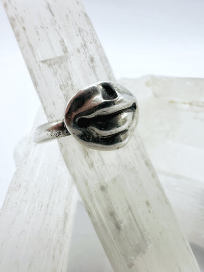 Kiss Them Ring