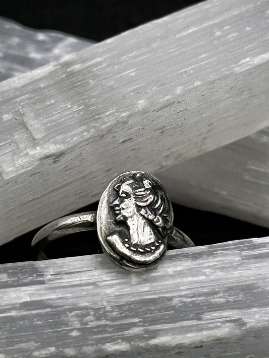 Victorian Cameo Ring