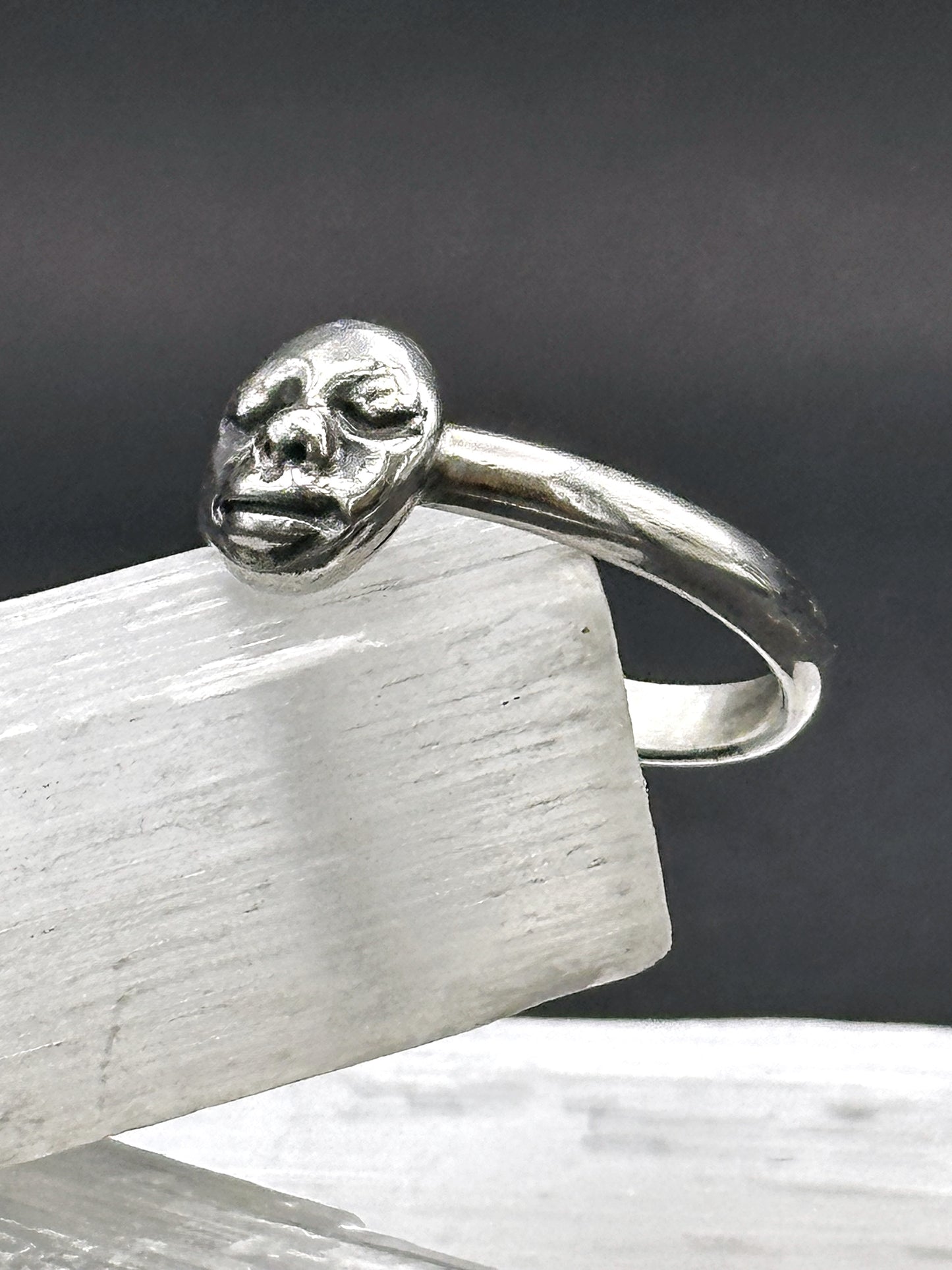 Moon Face Ring